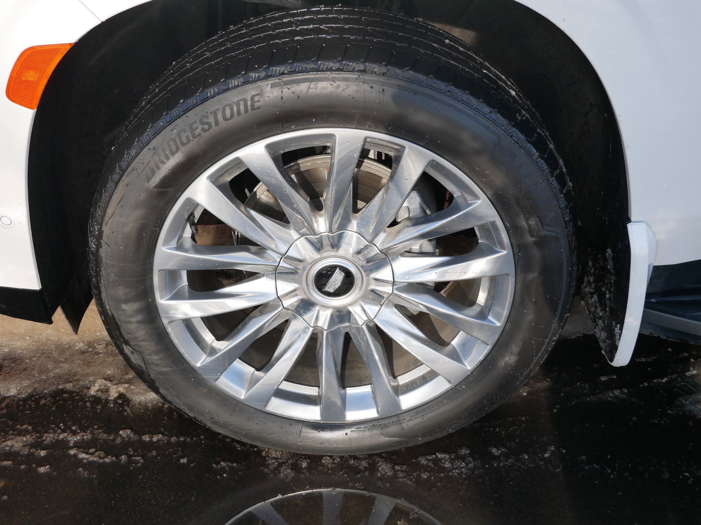 2023 Cadillac Escalade ESV Premium Luxury