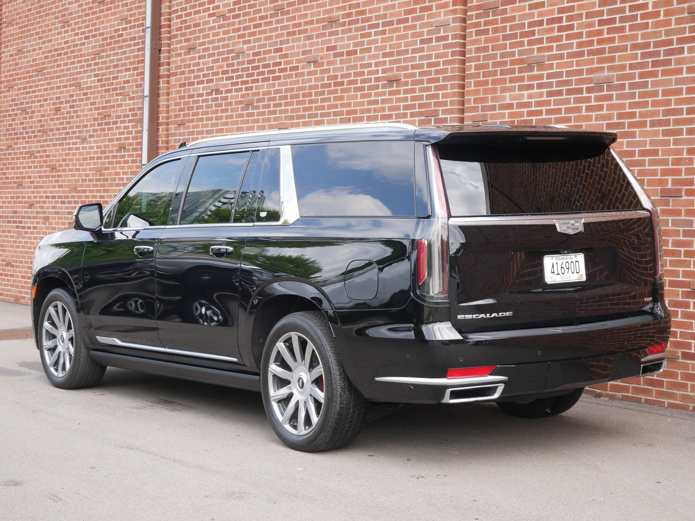 2023 Cadillac Escalade ESV Premium Luxury Platinum