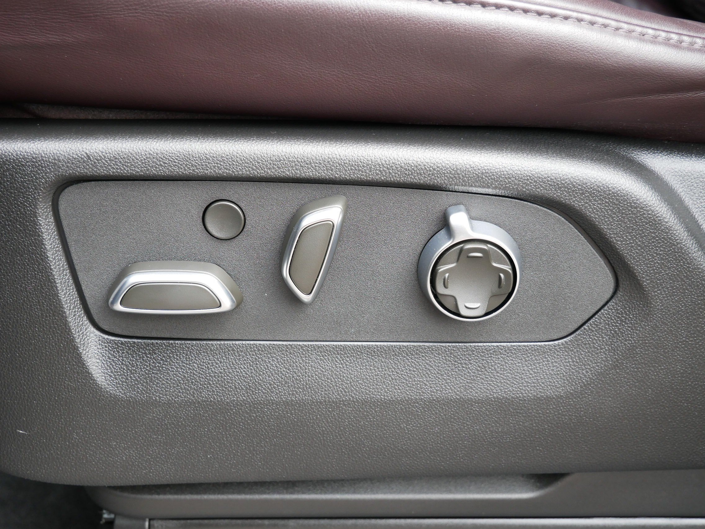 2023 Cadillac Escalade ESV Premium Luxury Platinum