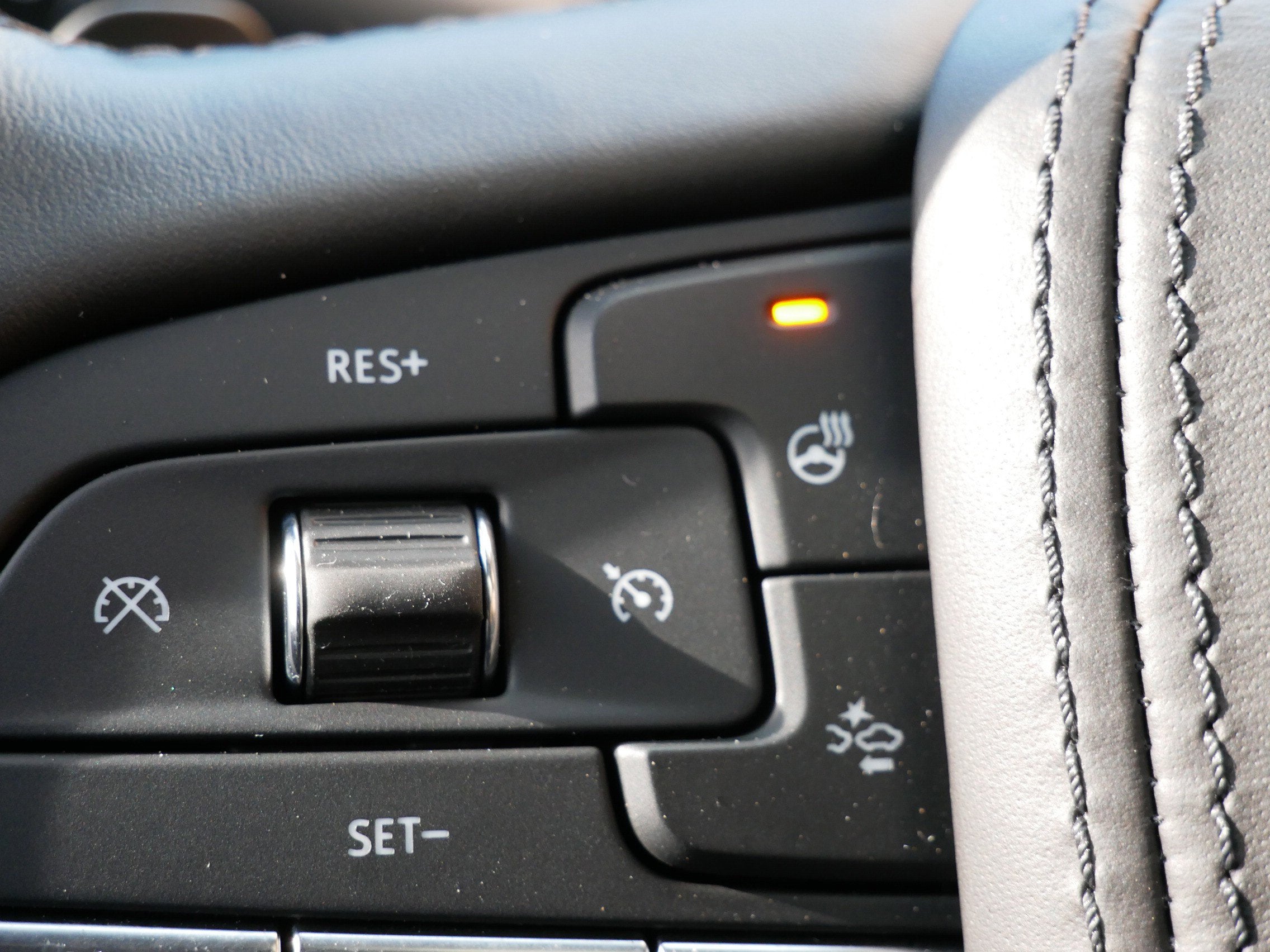 2021 Cadillac Escalade ESV Sport Platinum