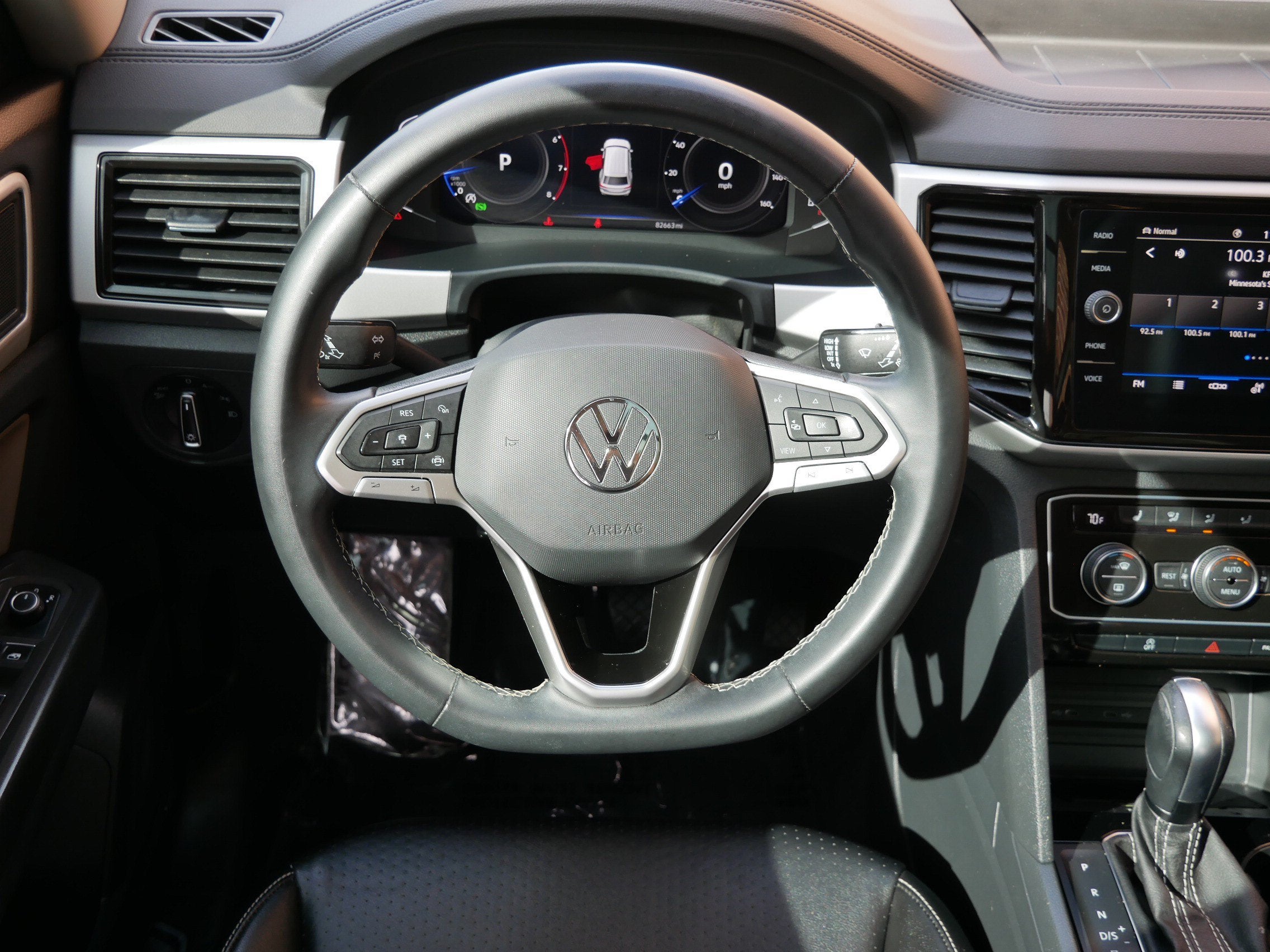 2022 Volkswagen Atlas 3.6L V6 SE w/Technology