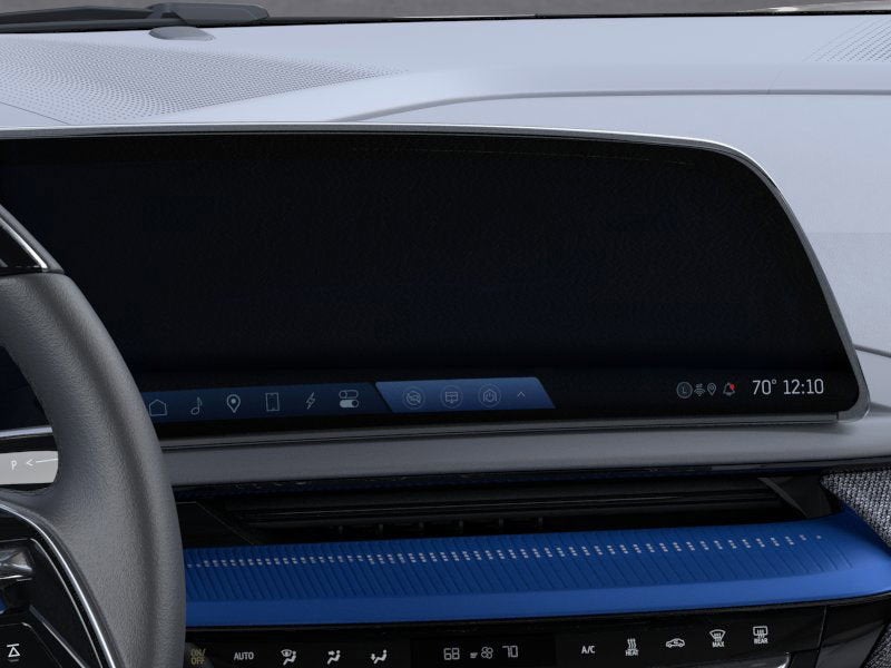 2026 Cadillac OPTIQ Premium Luxury