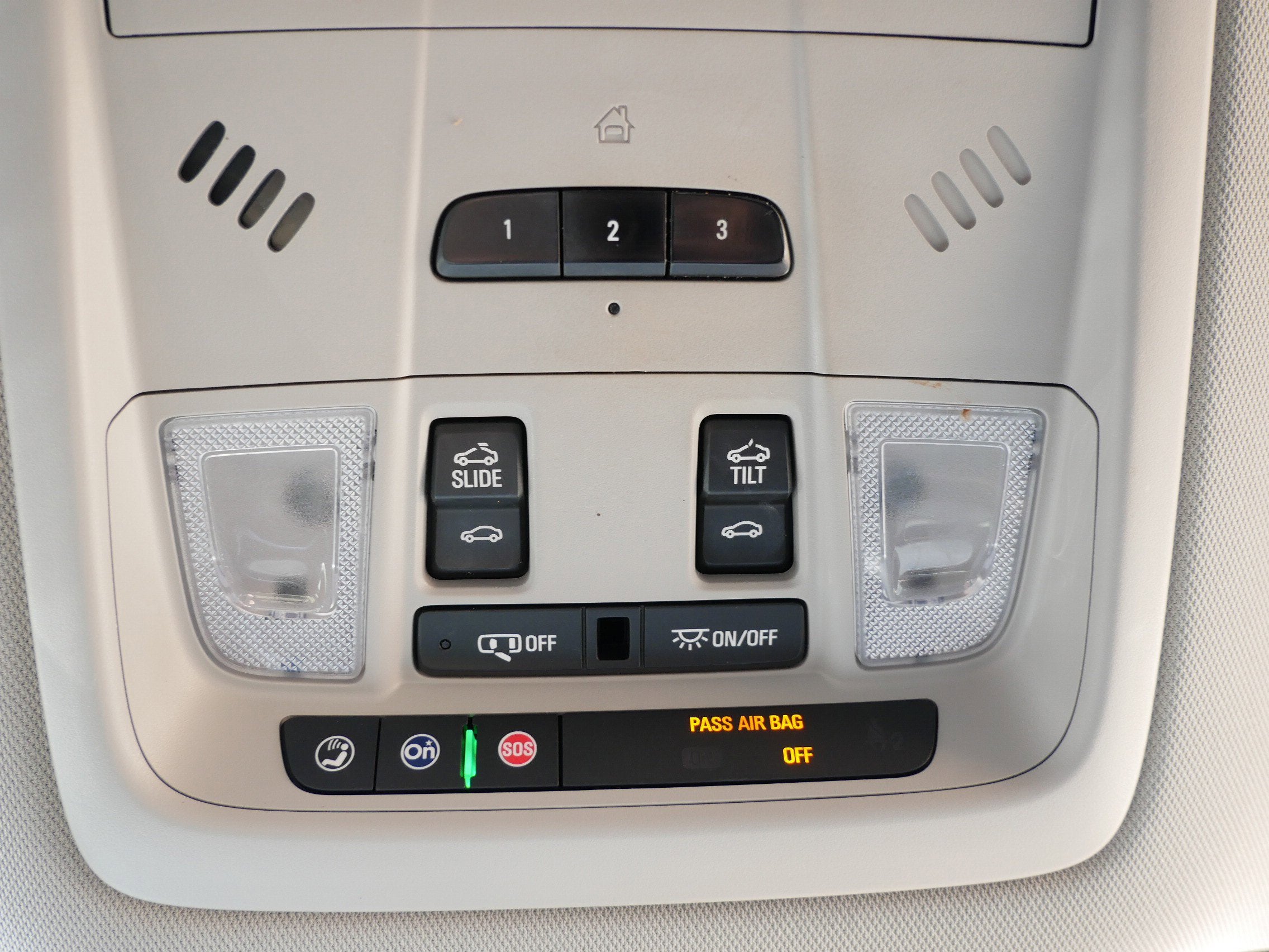 2018 Buick Enclave Essence