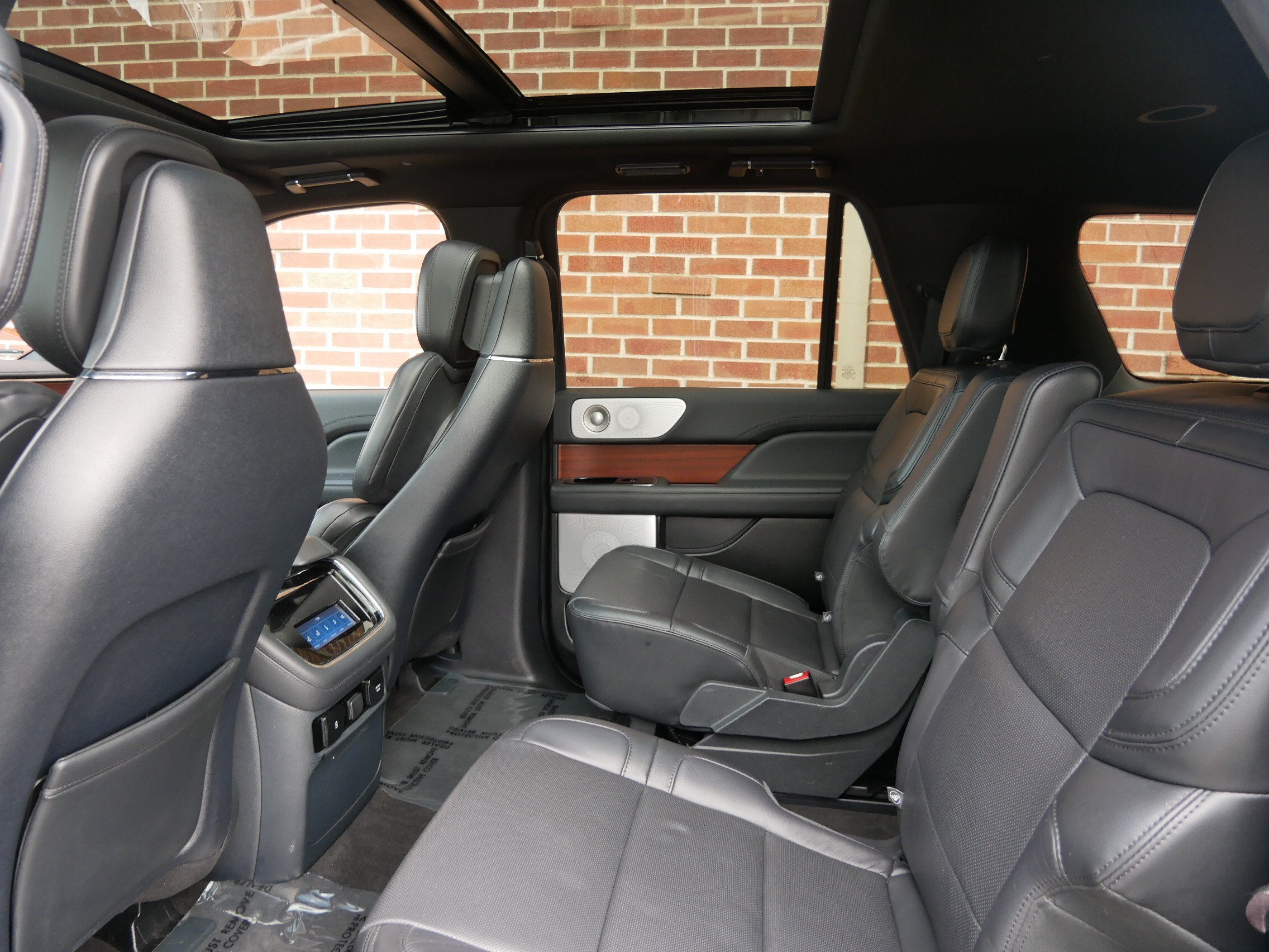 2023 Lincoln Navigator L Reserve