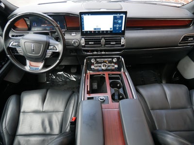 2023 Lincoln Navigator L Reserve