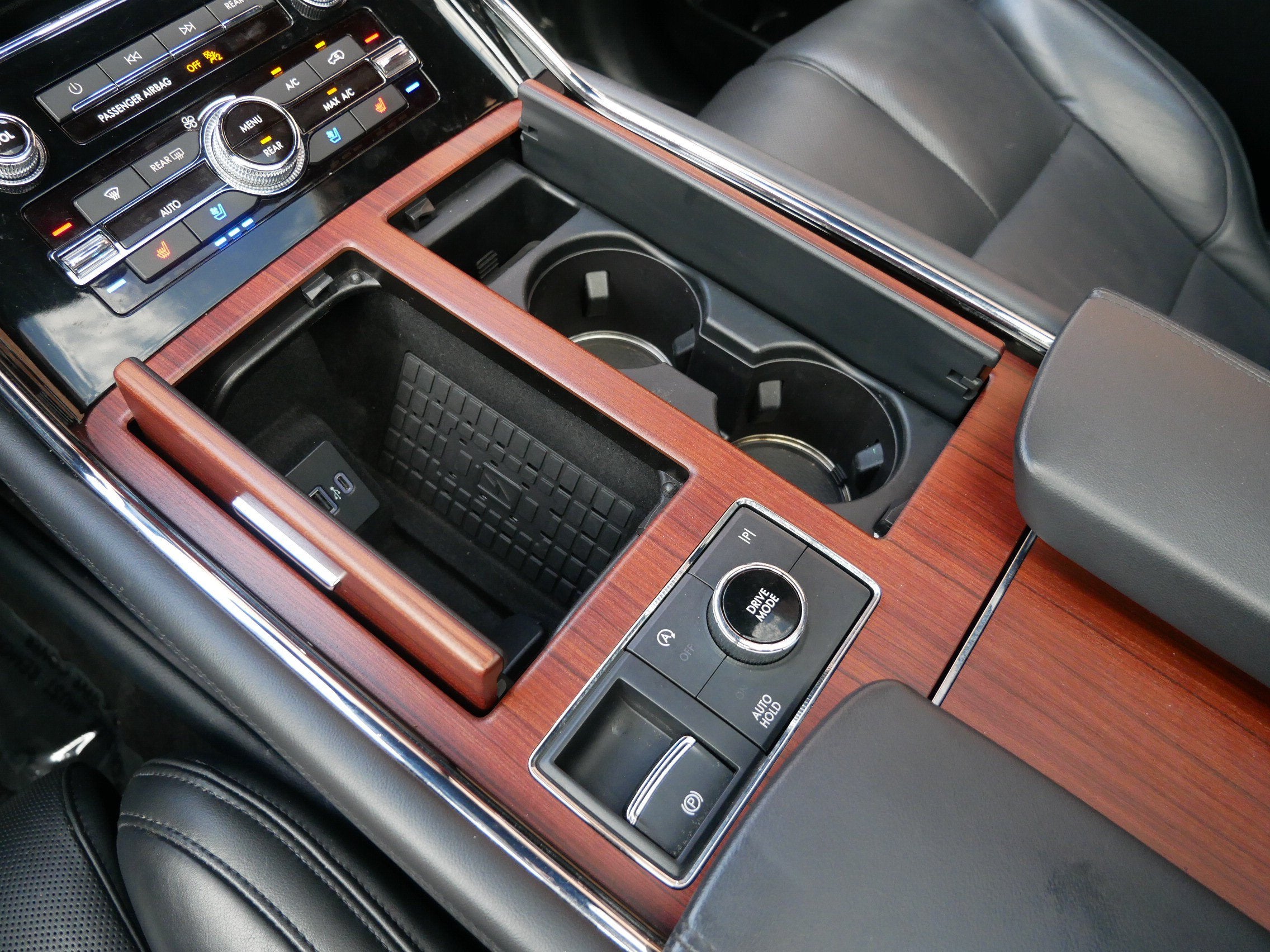 2023 Lincoln Navigator L Reserve