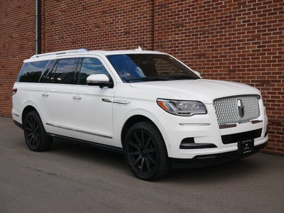 2023 Lincoln Navigator L Reserve
