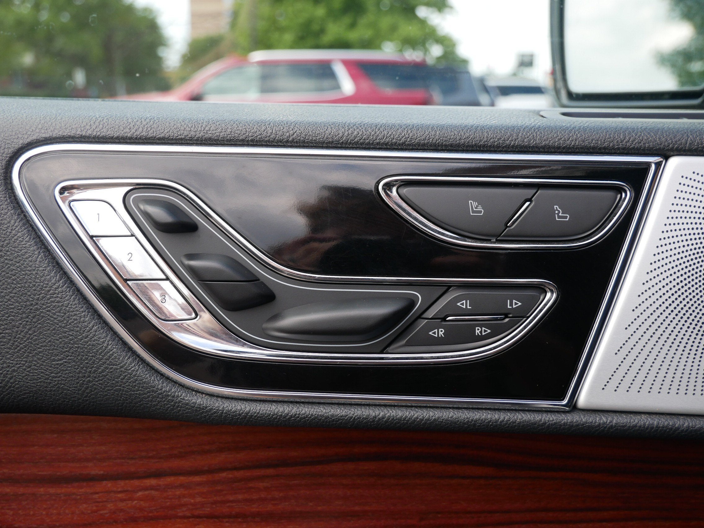 2023 Lincoln Navigator L Reserve