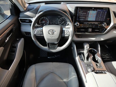 2020 Toyota Highlander Platinum