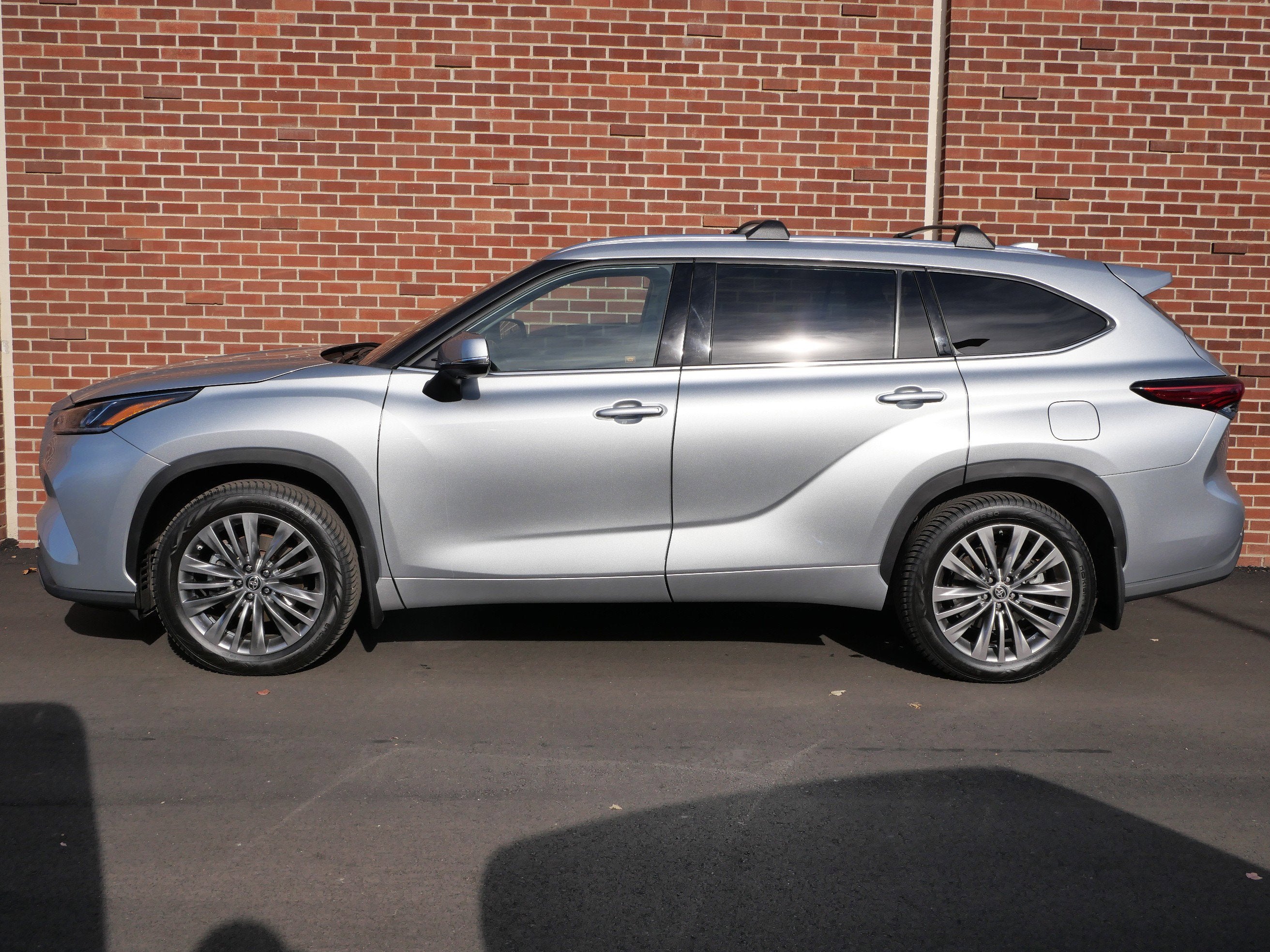 2020 Toyota Highlander Platinum
