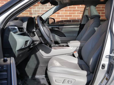 2020 Toyota Highlander Platinum