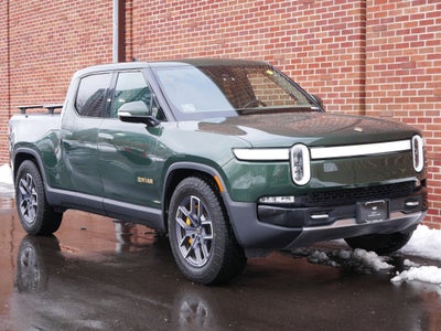 2022 RIVIAN R1T Adventure Package