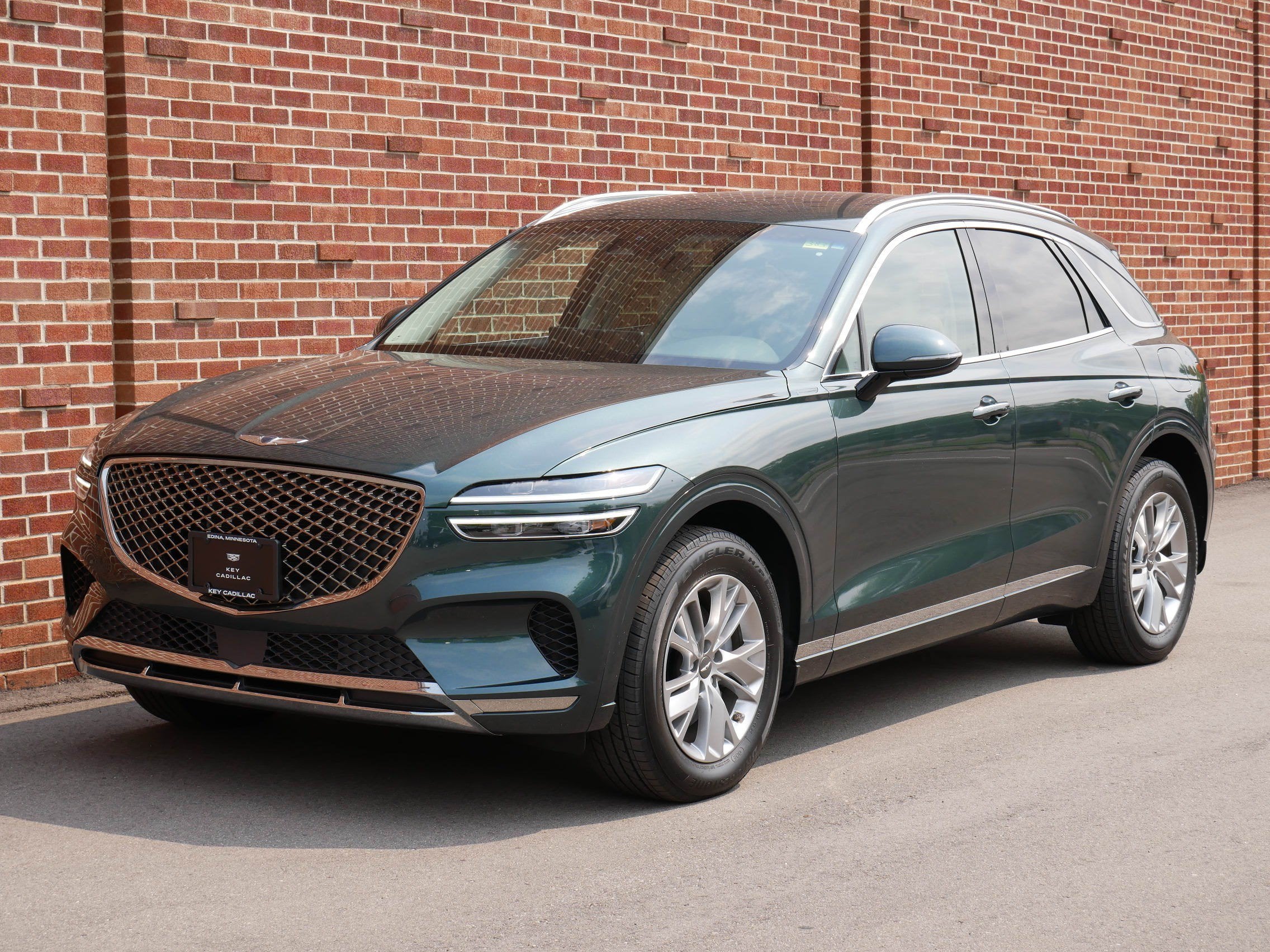 2023 GENESIS GV70