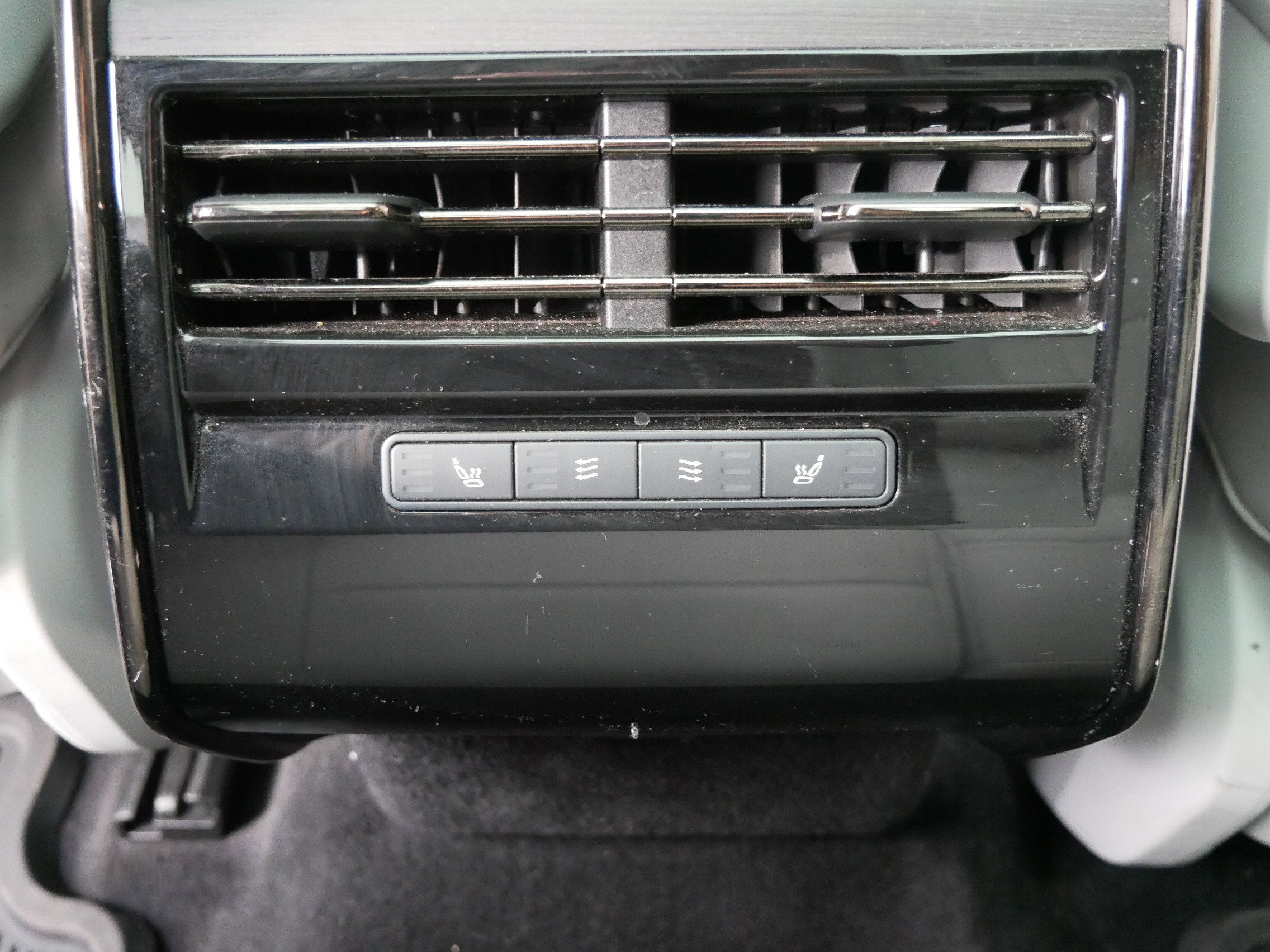 2023 Land Rover Range Rover Sport SE