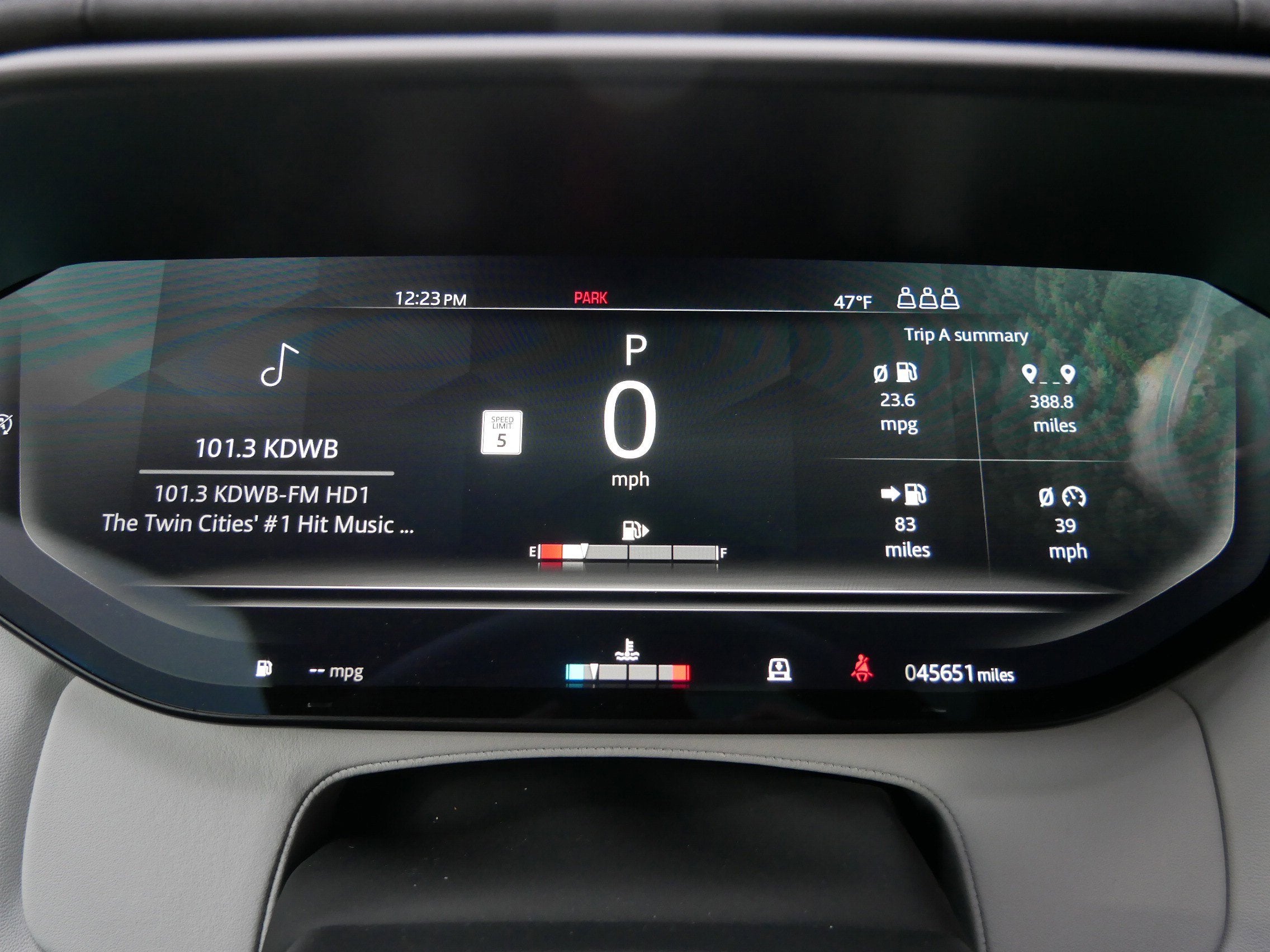 2023 Land Rover Range Rover Sport SE