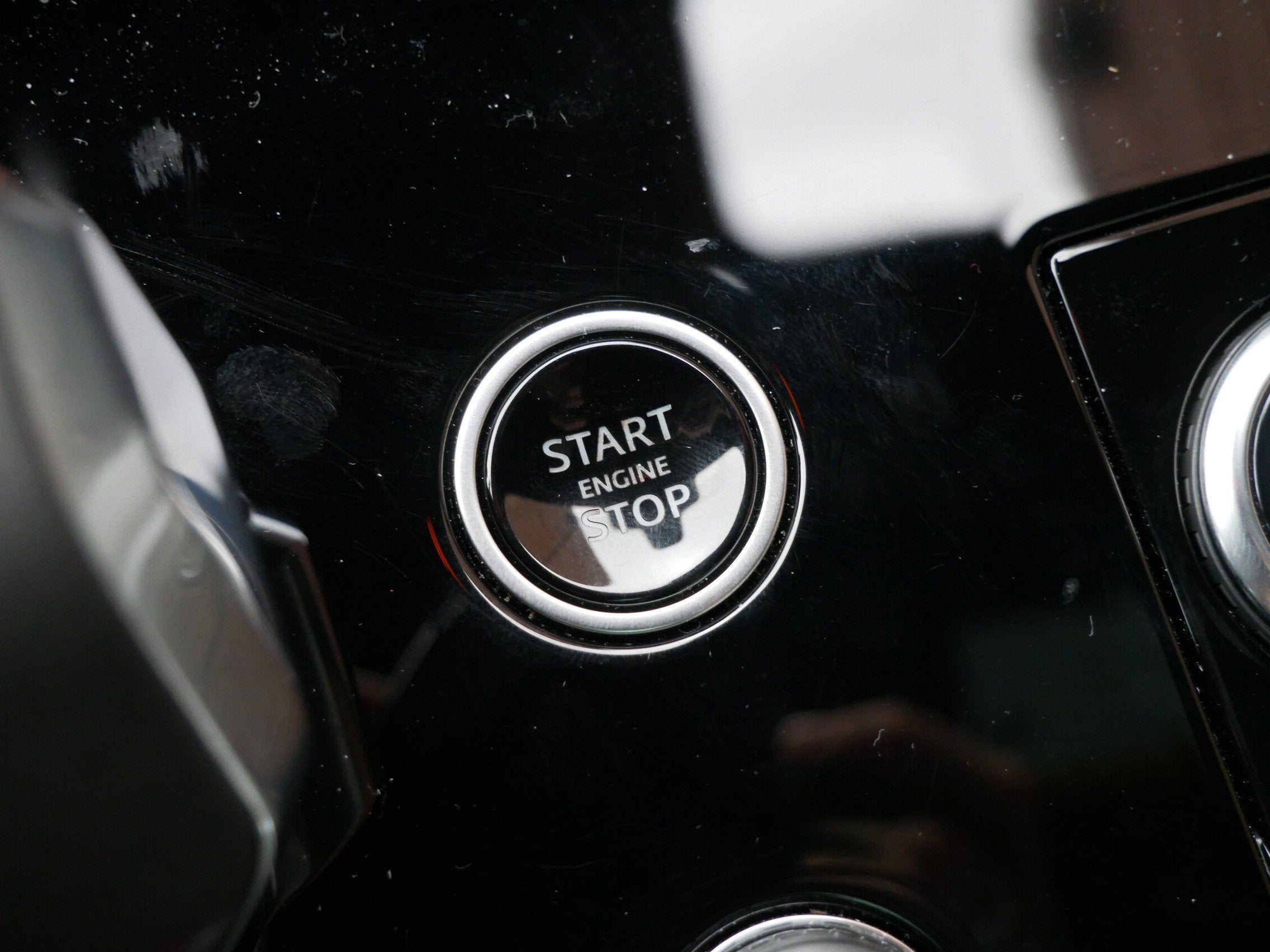 2023 Land Rover Range Rover Sport SE