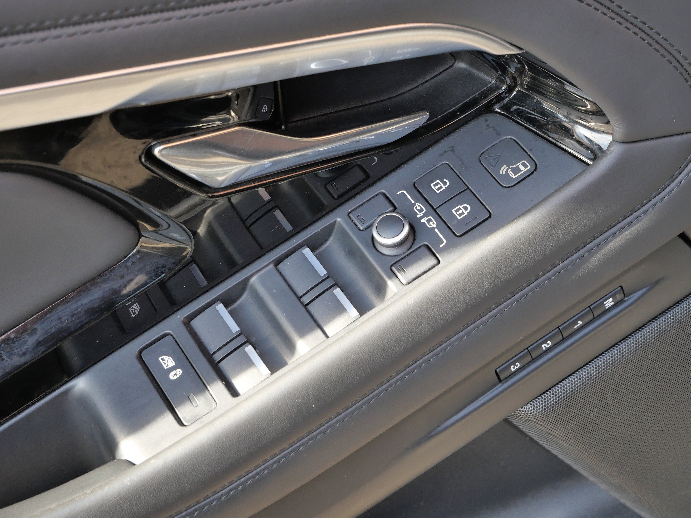 2021 Land Rover Range Rover Evoque R-Dynamic HSE