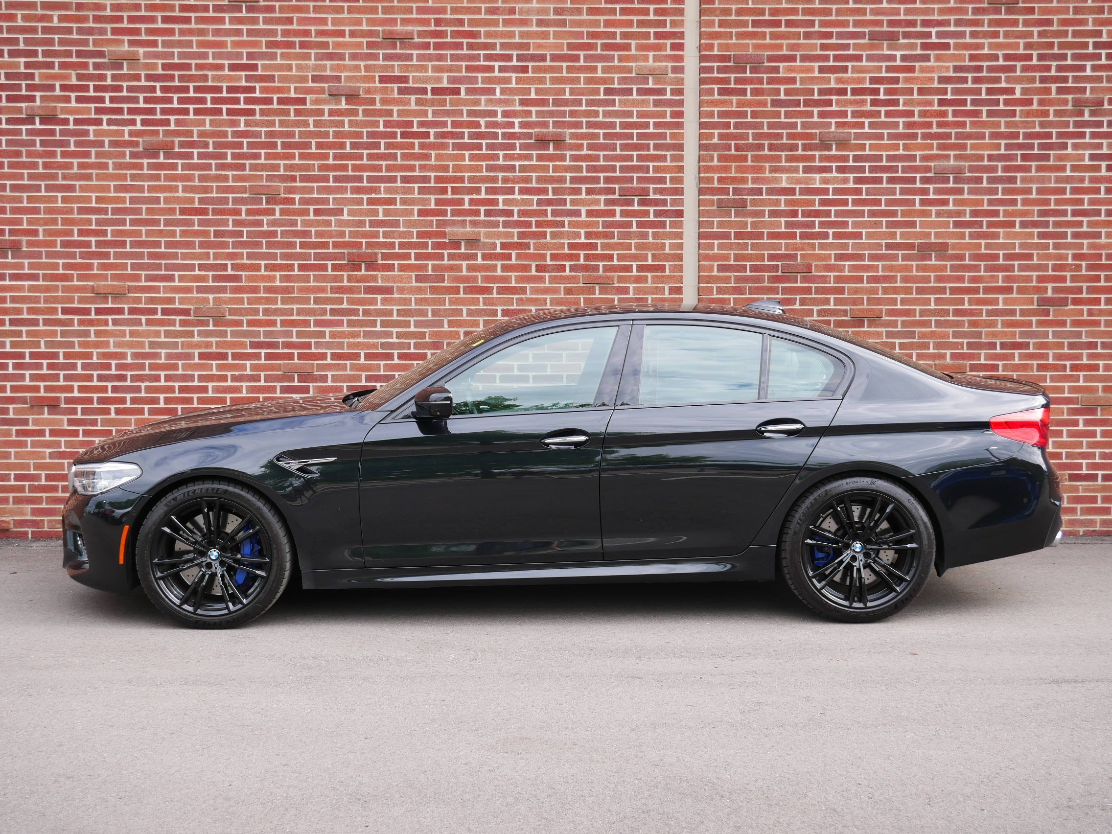 2018 BMW M5 Base