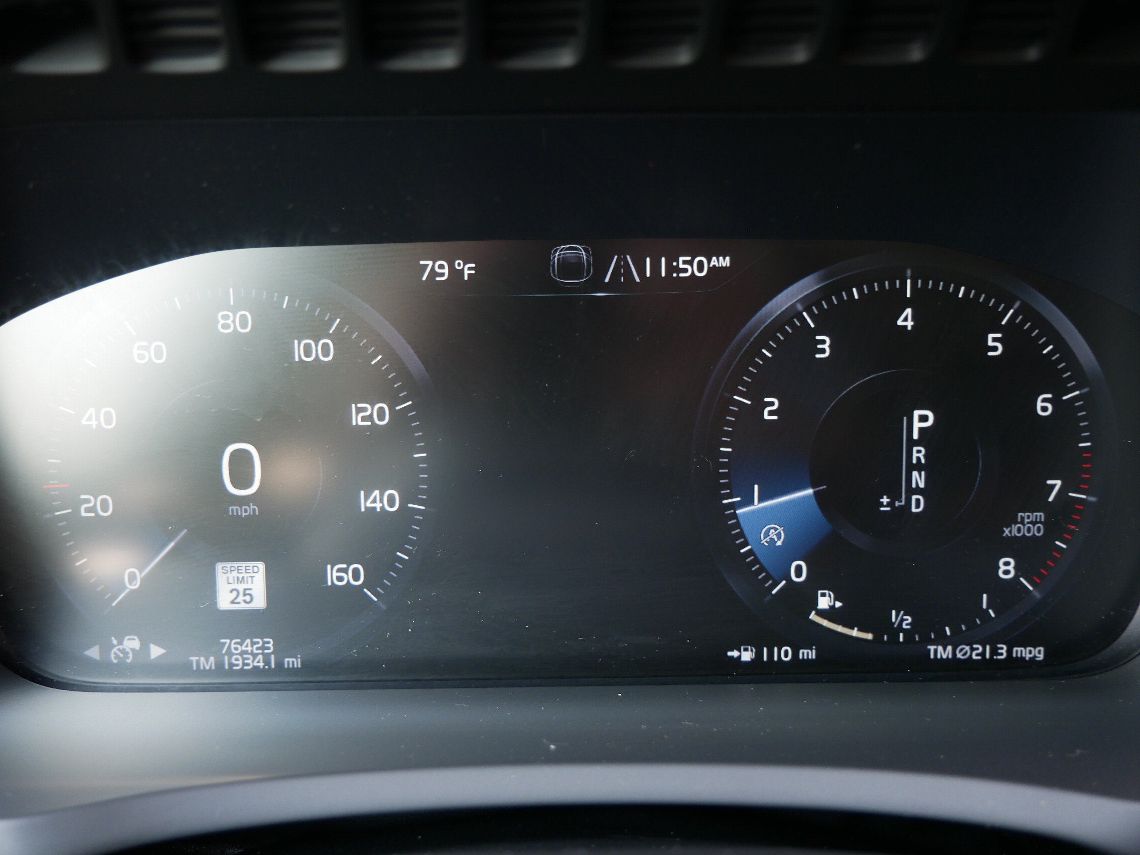 2020 Volvo XC90 Momentum