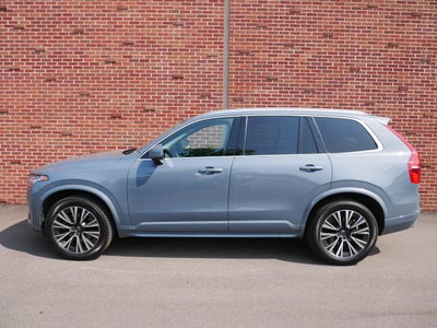 2020 Volvo XC90 Momentum