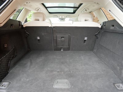 2023 Volvo XC60 Recharge Plug-In Hyb Plus Bright Theme
