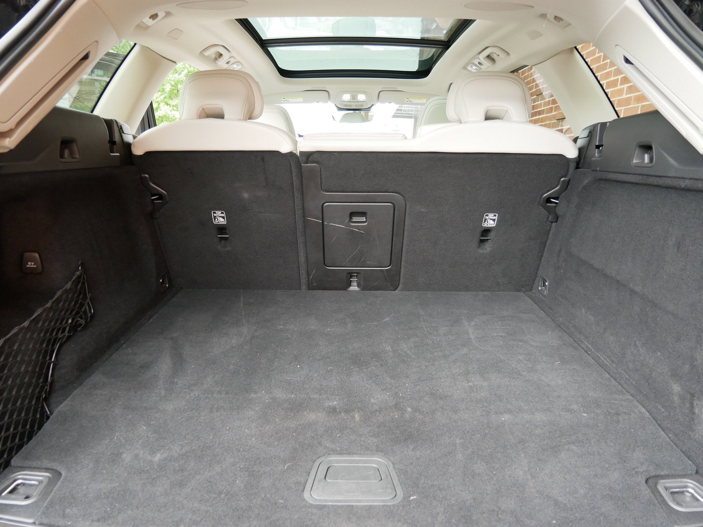 2023 Volvo XC60 Recharge Plug-In Hyb Plus Bright Theme